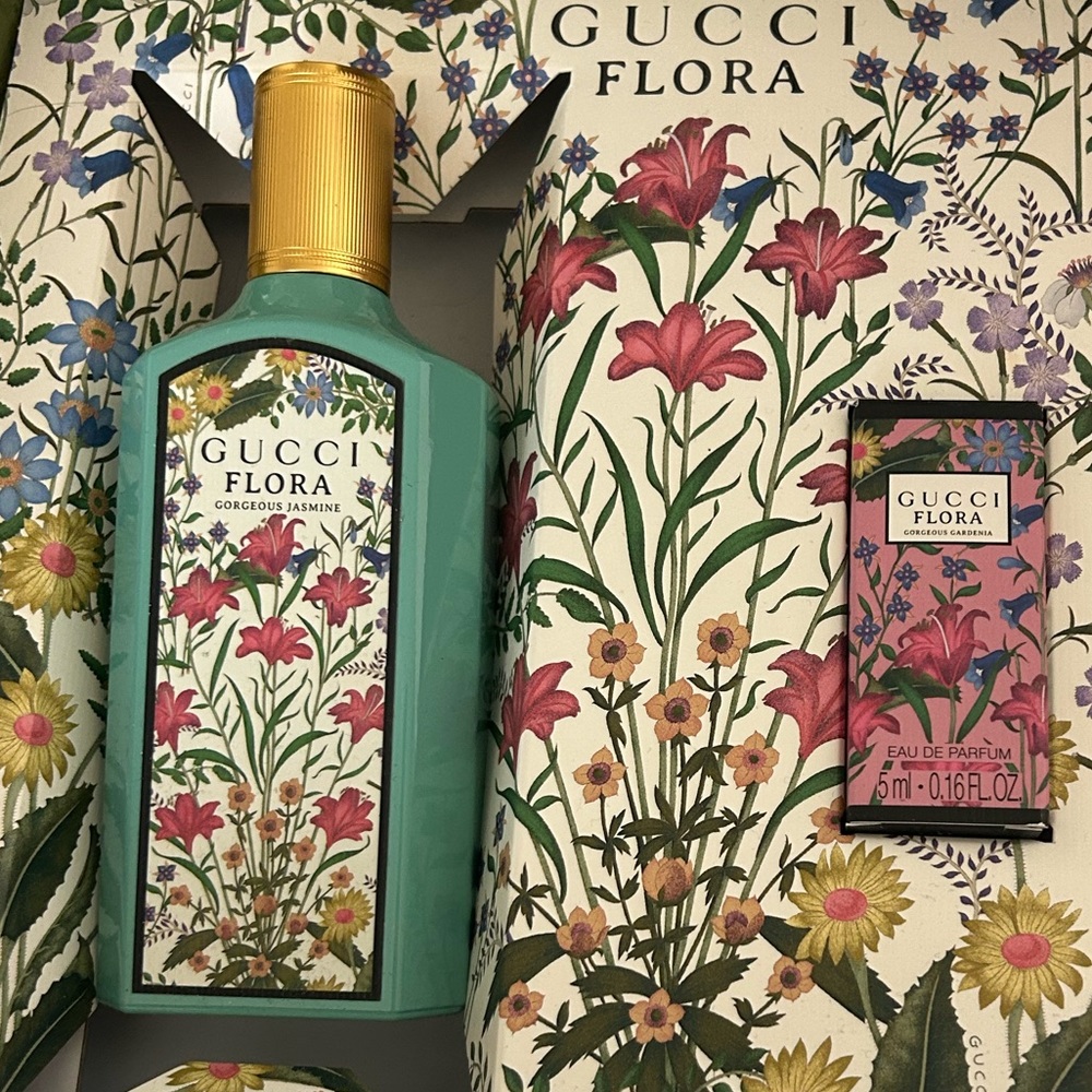 This Gucci perfume has been squirted once!